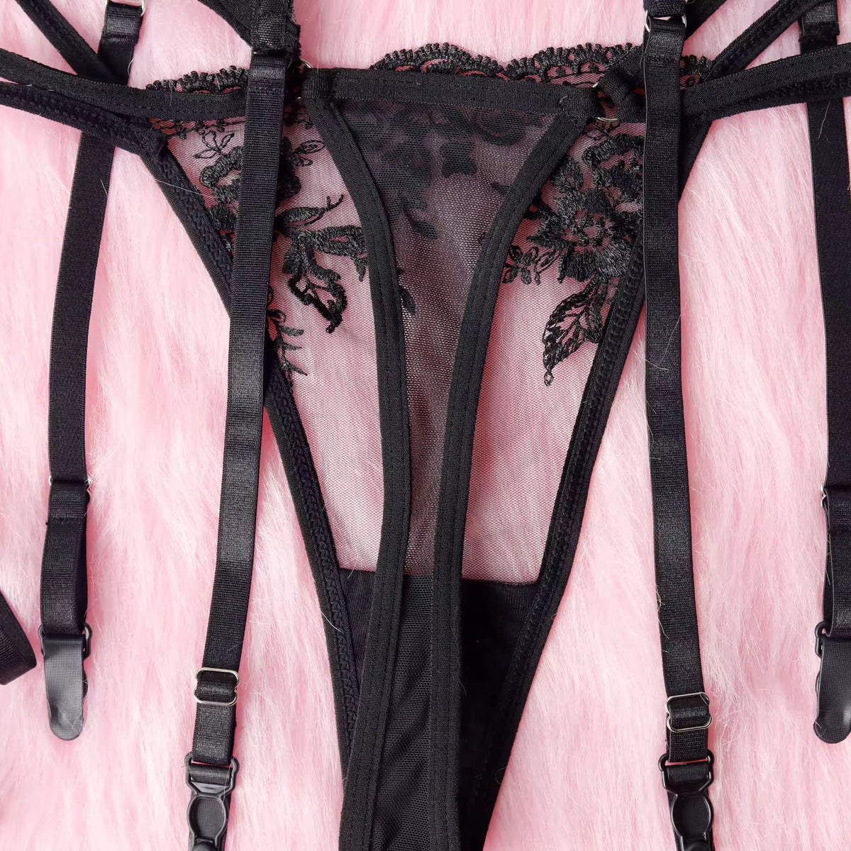 Lingerie Black Secret – Renda Floral com Strappy e Cinta-Liga