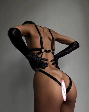Kit Cena Proibida – Body Dominatrix + Chicote com Plug