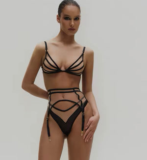 Lingerie Black Impact Strappy – Sem Aro, Sem Bojo