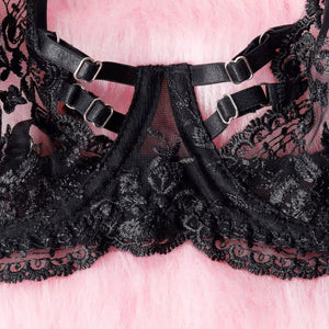 Lingerie Black Secret – Renda Floral com Strappy e Cinta-Liga