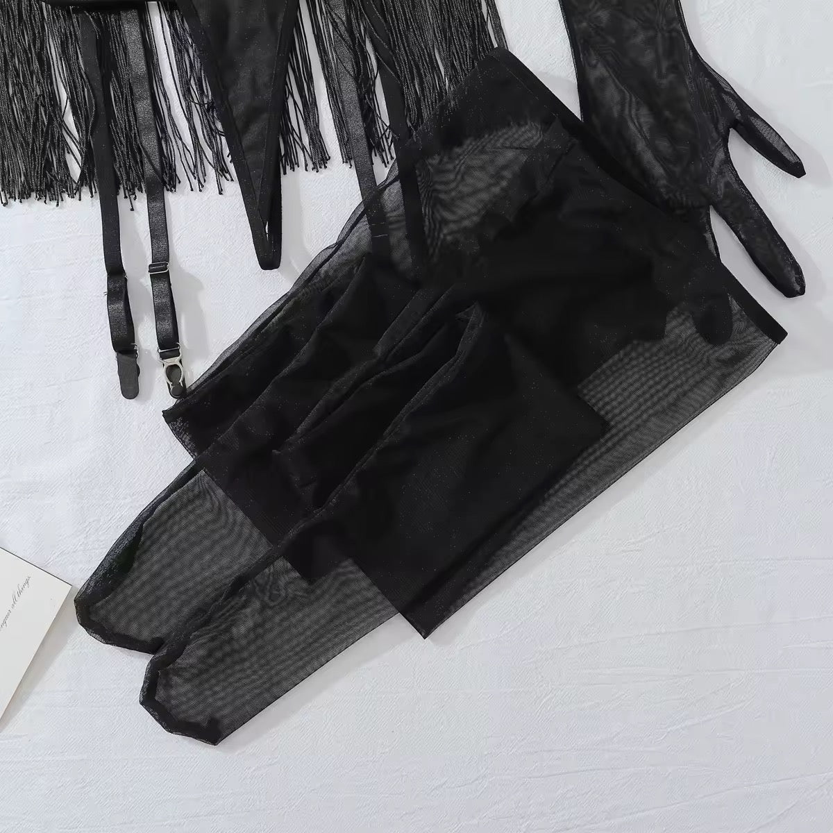 Conjunto com Franja – Atitude e Movimento em Cada Detalhe - com luvas e meias