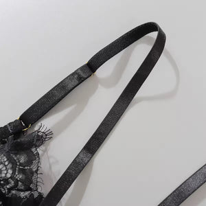 Lingerie Rendada com Ligas de Perna – Toque elegante e estrutura perfeita