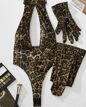 Body Animal Print – Poder Selvagem e Elegância Atemporal - com luvas e meias