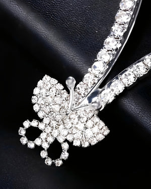 Colar Luxo Prata Feminino com Borboleta em Strass - Acessório Exclusivo e Elegante
