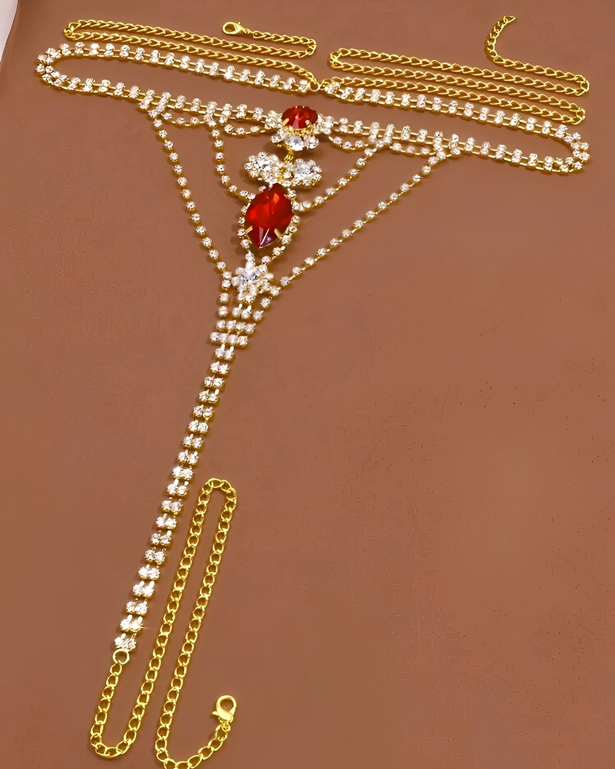 Calcinha Joia Luxo com Pedras Vermelhas e Correntes de Strass - Coleção Gold