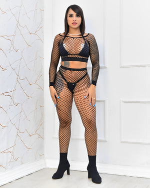 Conjunto preto de trama arrastão com mangas longas e cintura alta