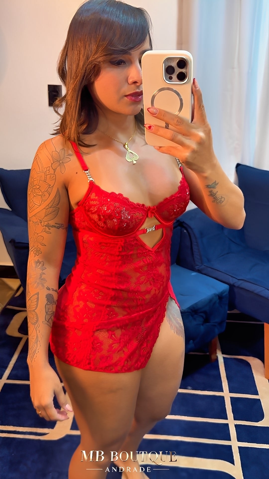 Camisola Sensual Preta, Vermelho com Fenda, Renda Floral e Aro