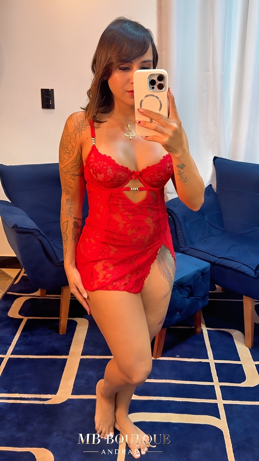 Camisola Sensual Preta, Vermelho com Fenda, Renda Floral e Aro