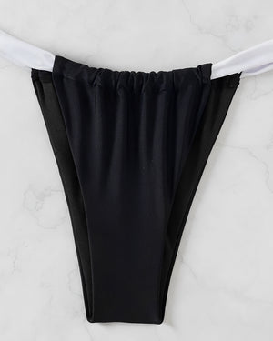 Biquíni Preto com Detalhes Brancos