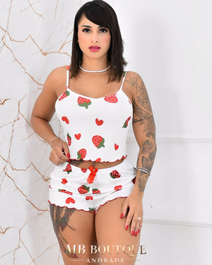 Baby Doll Feminino Branco com Morangos e Corações
