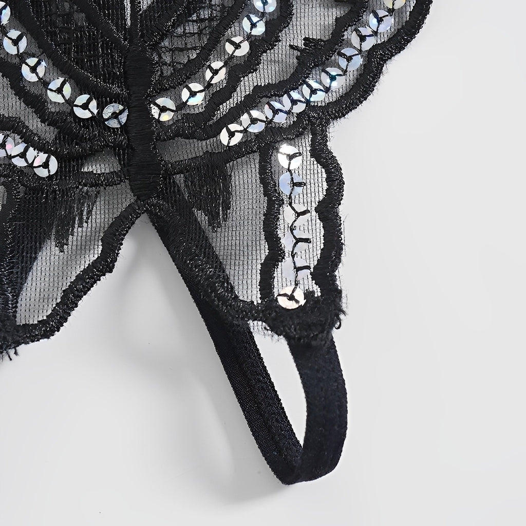 Calcinha Borboleta – Com Strass e Abertura Inferior
