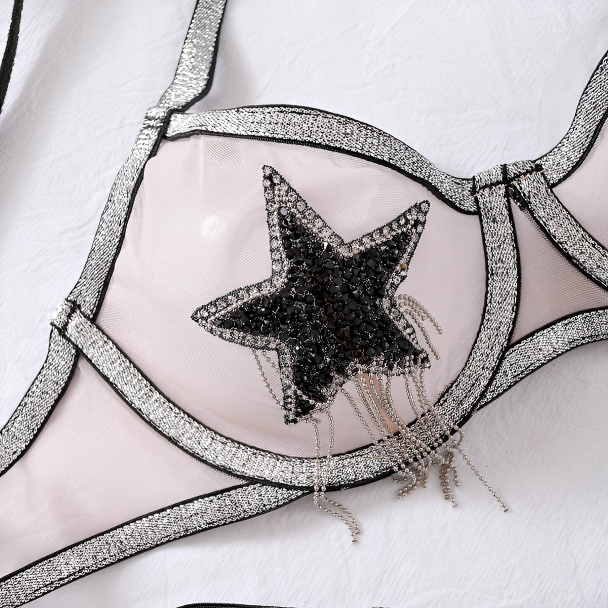 Conjunto de Lingerie Sexy Transparente com Estrela em Strass e Franjas – Sutiã com Aro e Calcinha Fio Dental Regulável P ao G
