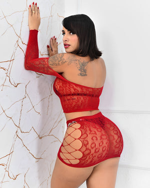 Conjunto Transparente Vermelho com Blusa e Saia Sensual – Tecido Arrastão com Recortes Laterais (Tamanho Único P ao M)