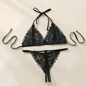 Conjunto de Lingerie Rosa em Renda Transparente e Calcinha Fio Dental com Abertura - Lingerie Sensual e Ousada MB