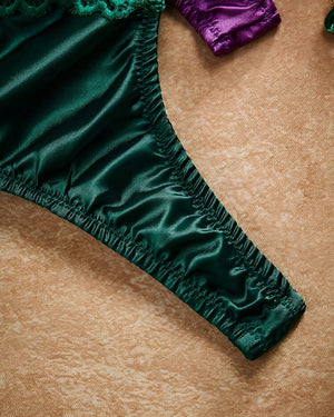 Kit com 3 Calcinhas Fio Dental Acetinadas com Joia – Lingerie Sensual para presentear