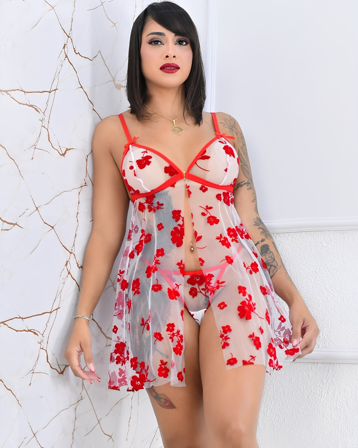 Camisola Transparente Sexy em Tule Bordado Vermelho com Calcinha Fio Dental – Lingerie Sensual para Noite Romântica