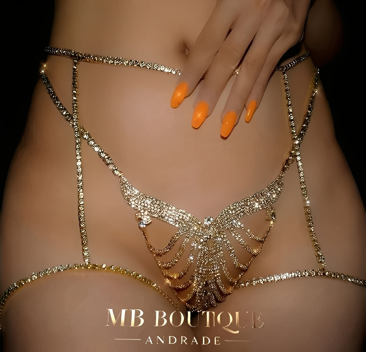 Calcinha Borboleta com Strass e Cinta-Liga – Coleção Gold | Lingerie Luxuosa
