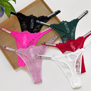 Calcinha Fio Dental de Renda com Strass Brilhante – Lingerie Luxuosa, Sexy e Sofisticada para Noites Especiais