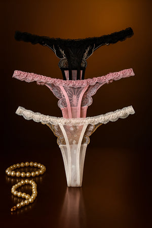 Kit 3 Calcinhas Fio Dental Borboleta em Renda Sexy – Lingerie Feminina Luxo para Noite Especial e Presente Sensual