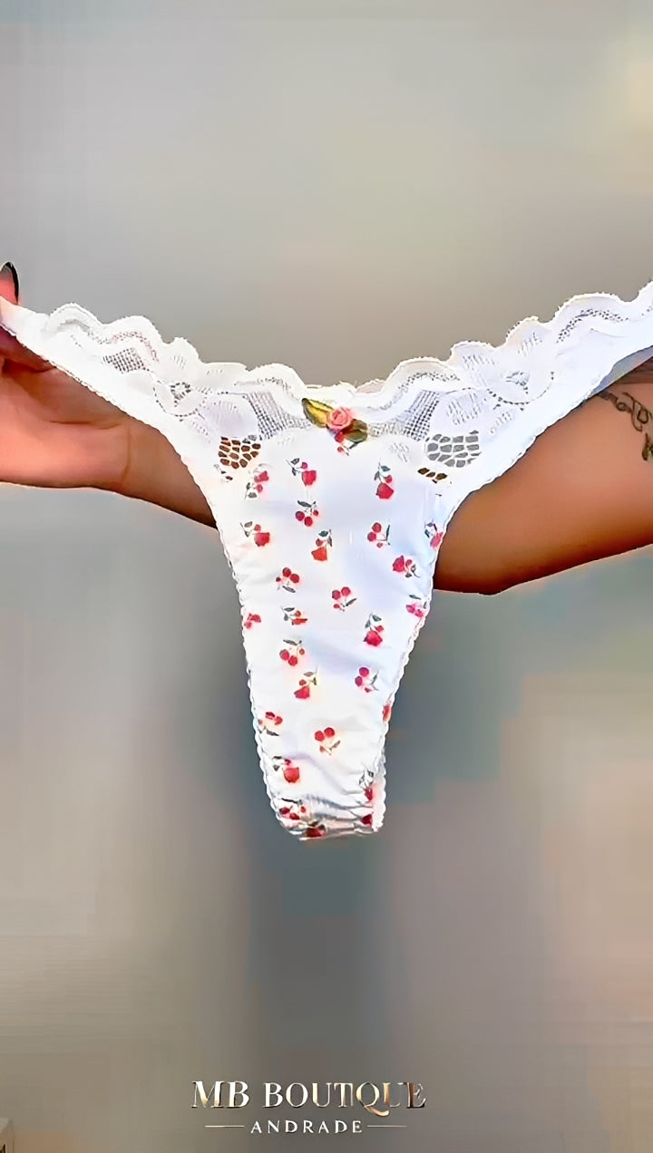Calcinha Fio Dental Floral com Renda Branca e Mini Rosas - Romantismo e Sensualidade Delicada