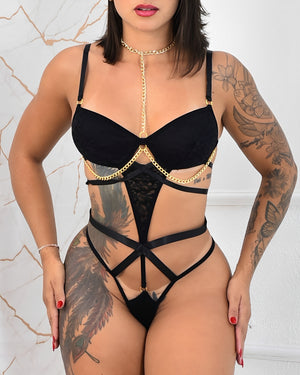 Body com detalhes em corrente
