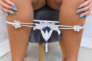 Calcinha com pérolas