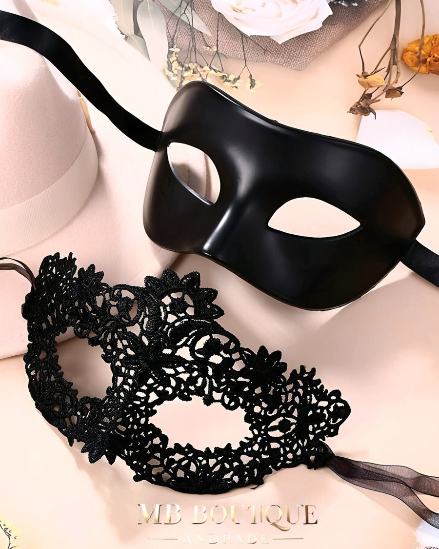 Kit 2 Máscaras Venezianas Pretas para Casal – Baile de Máscaras, Fantasia Elegante e Sedutora