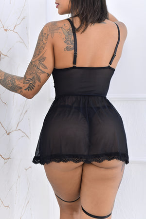 Camisola Sexy Preta em Renda e Tule Transparente com Ligas de Perna – Lingerie Sofisticada P ao G2